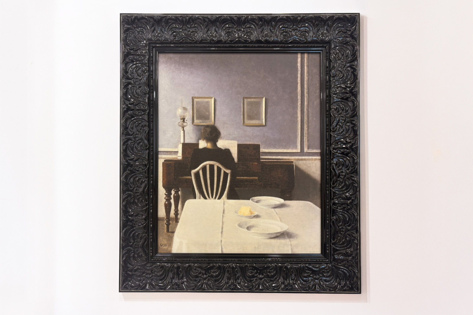 Belső fiatal nő a zongoránál - Vilhelm Hammershoi