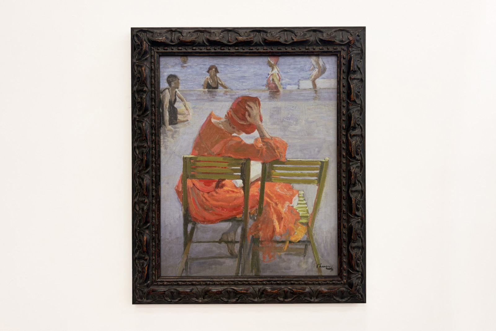 Piros ruhás lány egy medence mellett olvas - John Lavery