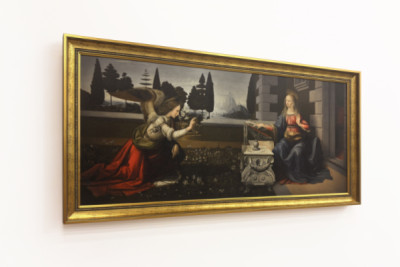 Olaszország Toszkána Firenze, Uffizi Képtár: Angyali üdvözlet, Leonardo da Vinci (1452-1519) festménye, Olaj, fa, kb. 1472-1475, 98x217 cm