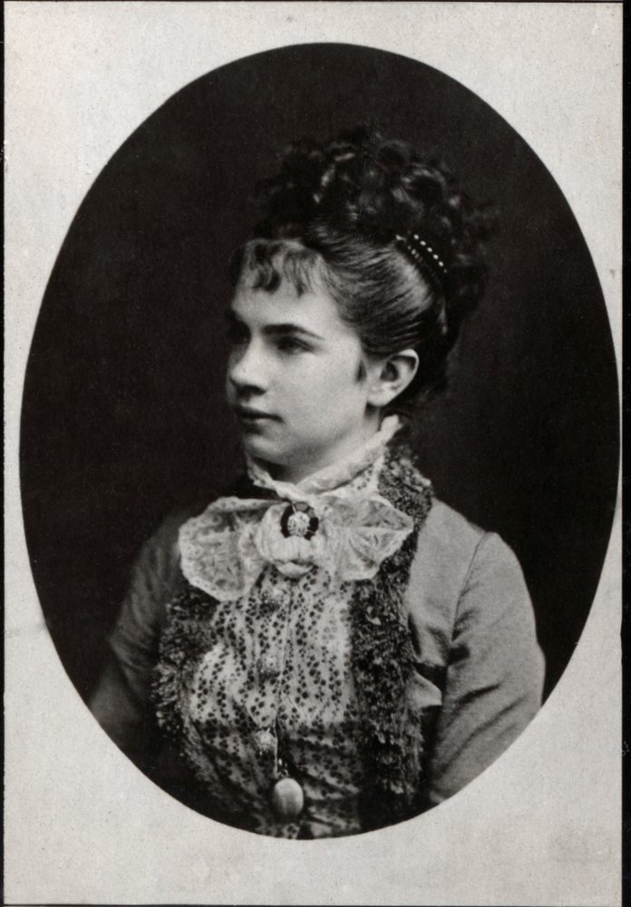 Gisela osztrák főhercegnő portréja (1856-1932). alkotó: French Photographer