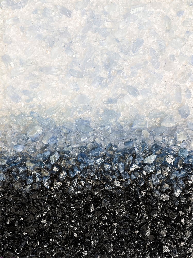 Kék-fekete kristályos színátmenet alkotó: Alyson Storms