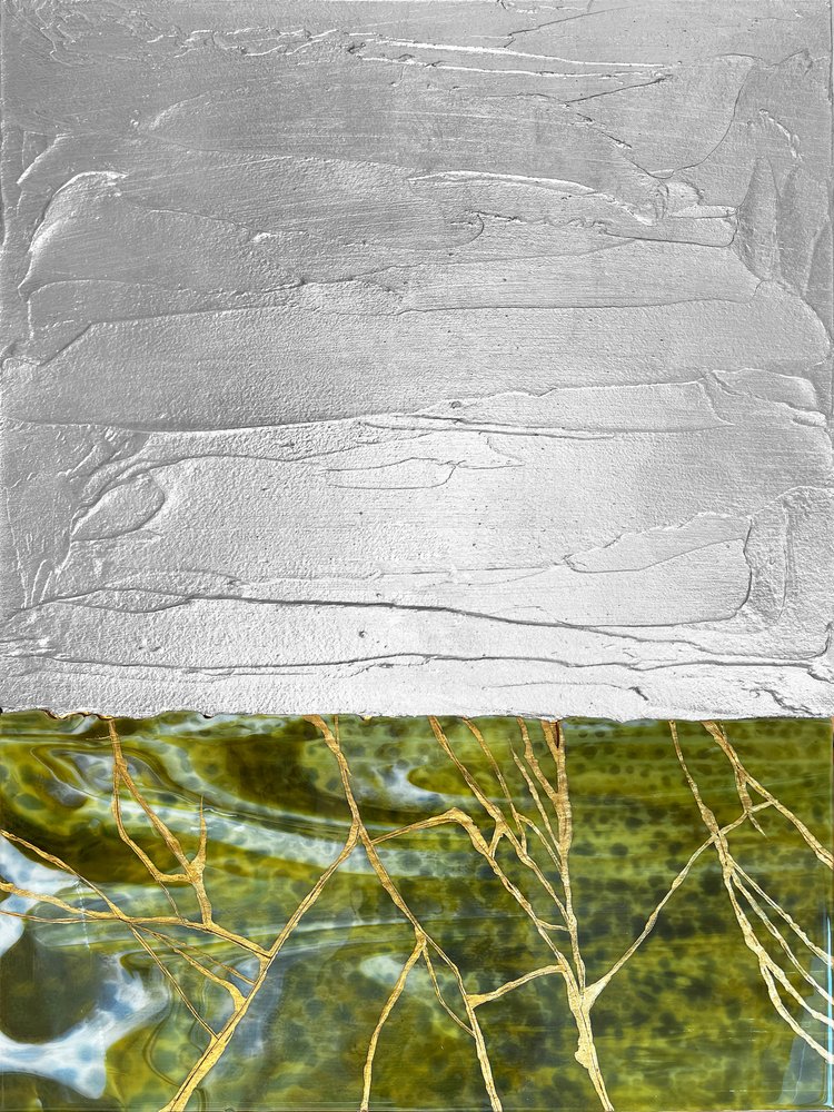 Aranyzöld-ezüst absztrakt alkotó: Alyson Storms