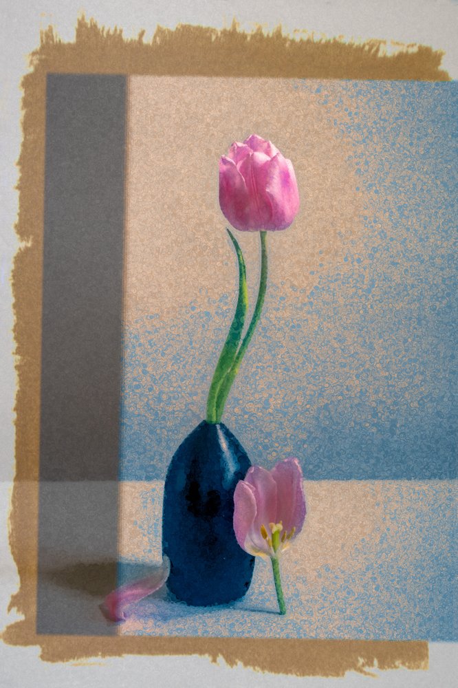 Rózsaszín tulipános csendélet alkotó: Birdie Ni