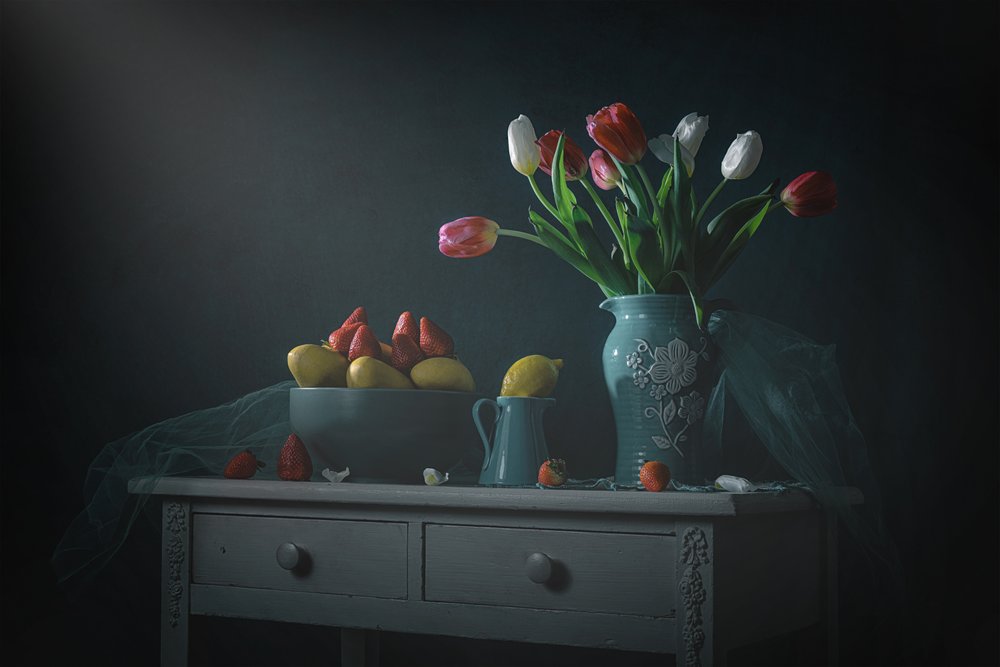Melankolikus tulipánok és citromok alkotó: Lydia Jacobs