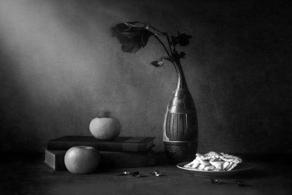 „Dark Academia” asztali jelenet alkotó: Siyu_Wei APA