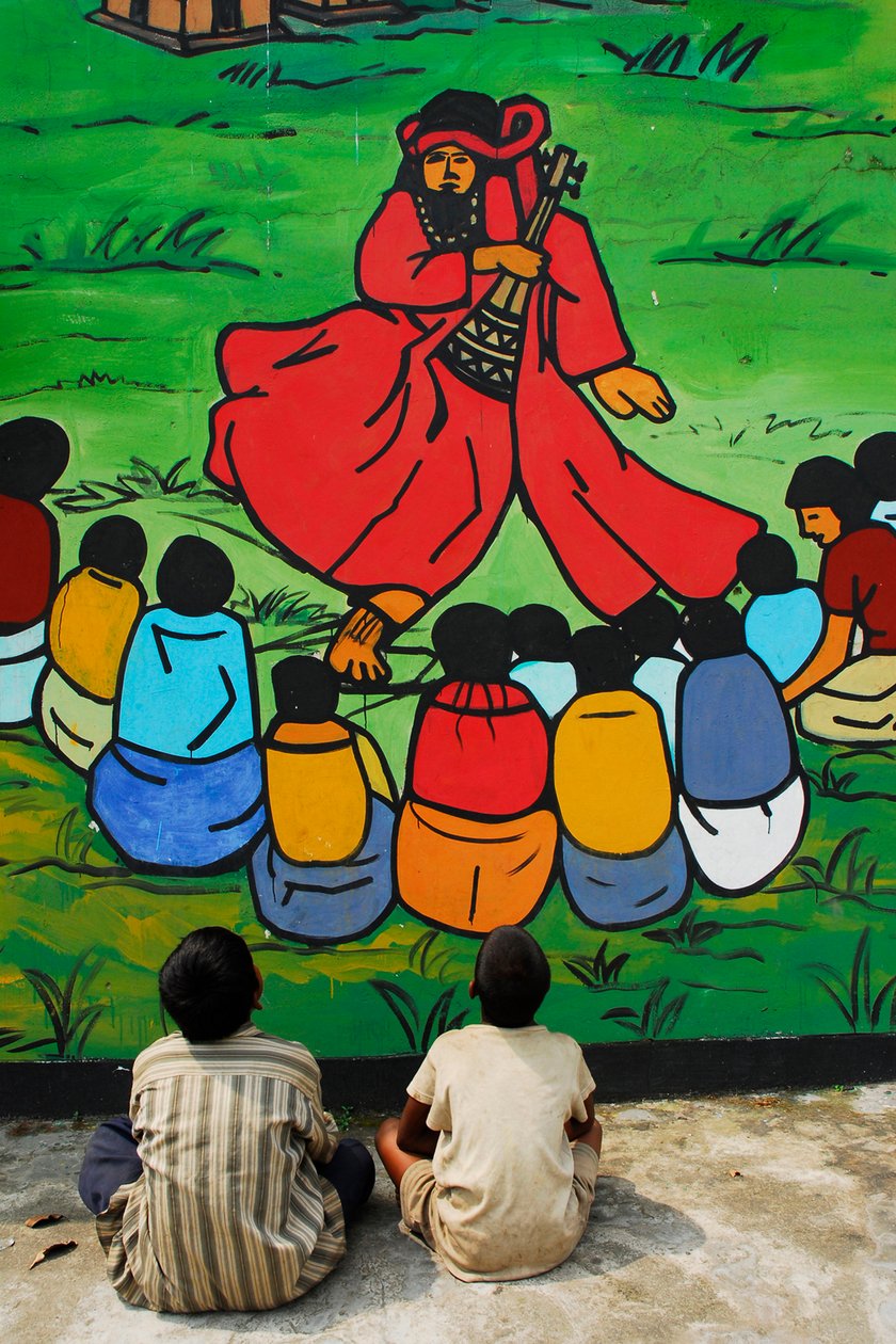 A Baul a hagyományos népdal Bangladesben. Számos énekescsoport több faluban is előadta dalát. Ez a kép egy régészeti hely mellett festmény. Néhány gyerek si alkotó: Unknown