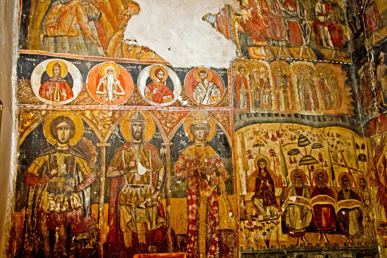 St Marys templom belseje, Mborja, Korca, Albánia alkotó: Unknown
