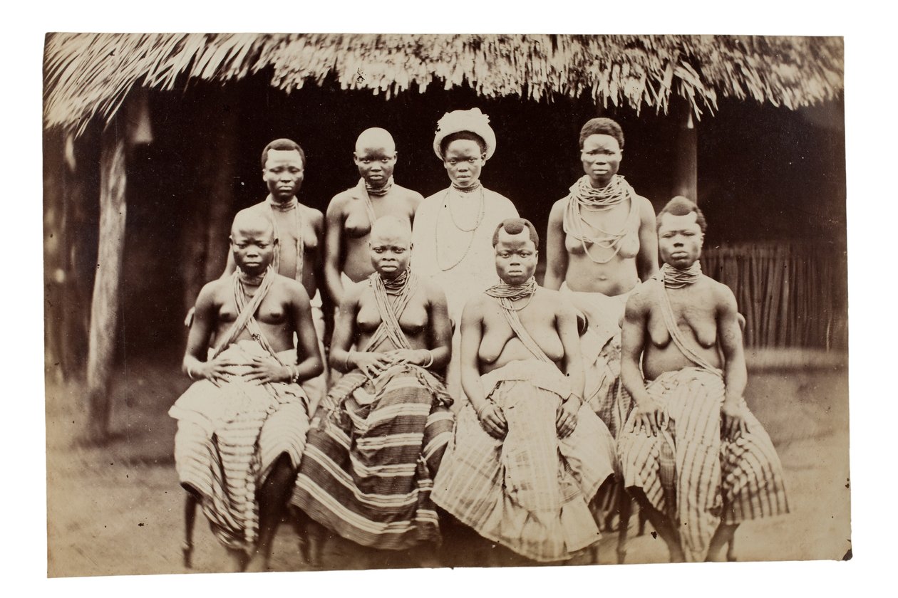 Ja Ja király feleségei, Nigéria, 1880-as évek (albumnyomat) alkotó: Unknown