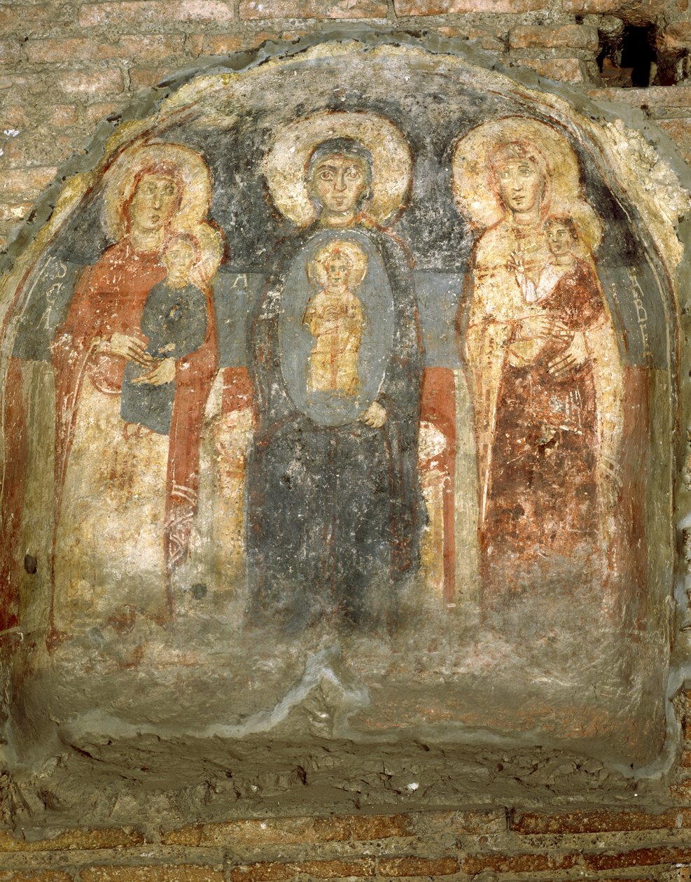 Madonna és gyermeke Szent Annával, Erzsébettel és Keresztelő Jánossal alkotó: Italian School