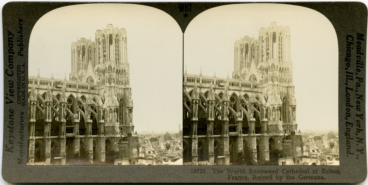 A világhírű Reims -székesegyház, Franciaország, a németek tönkretették alkotó: Keystone View Company