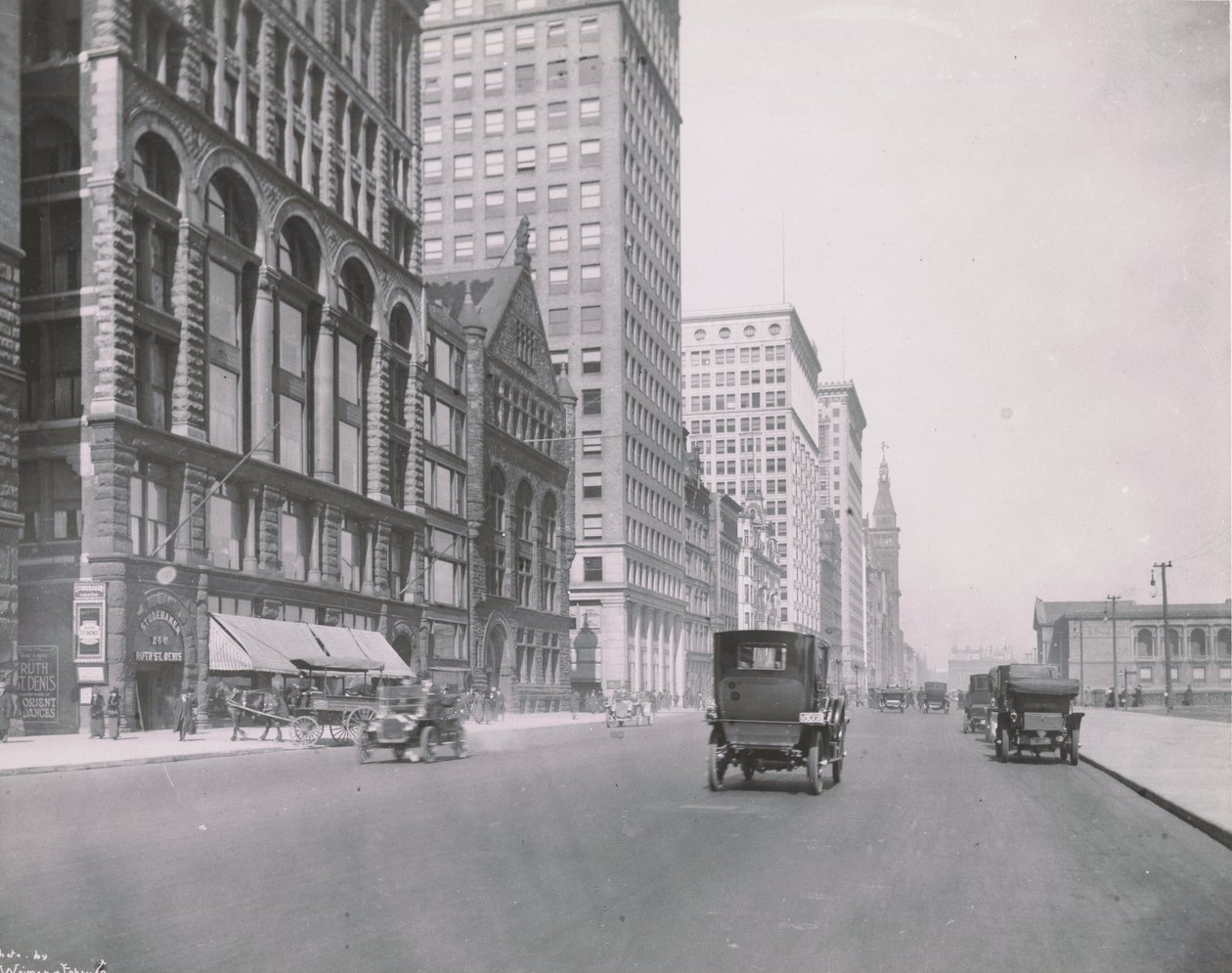 Kilátás a Michigan Avenue-ra, Chicago, a Kongresszustól északra, 1911 alkotó: American Photographer