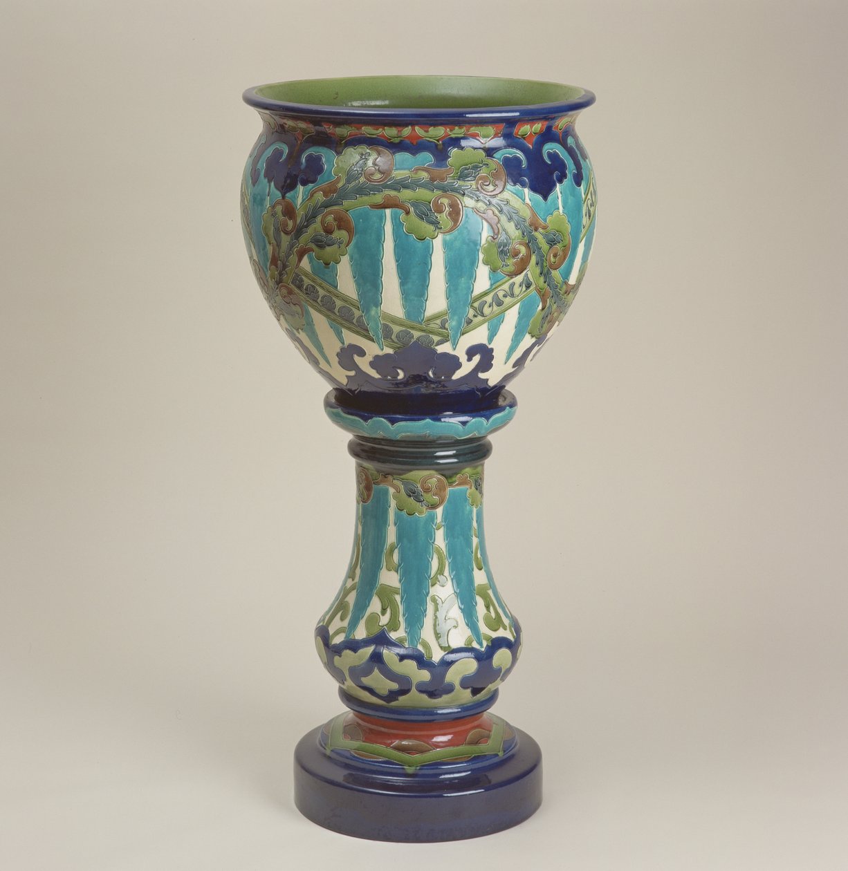Jardiniere, Burmantofts Pottery, Leeds, 1890-1904 (kerámia) alkotó: English School