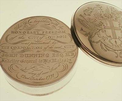 Nagy szabadságdoboz, amely London városának tiszteletbeli szabadságát adja át John Dunning Esq. képviselőnek 1771. október 22-én. alkotó: English School