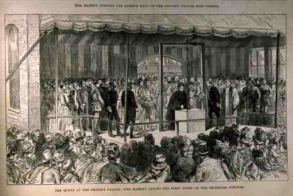 A királynő a Népek Palotájában: Őfelsége lerakja a műszaki iskolák első kövét, az Illustrated London Newsból, 1887. május 21. alkotó: English School