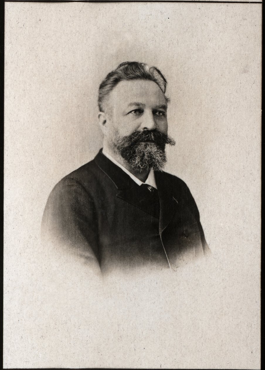 Edouard Colonne (1838-1910) francia karmester és hegedűművész portréja. alkotó: French Photographer