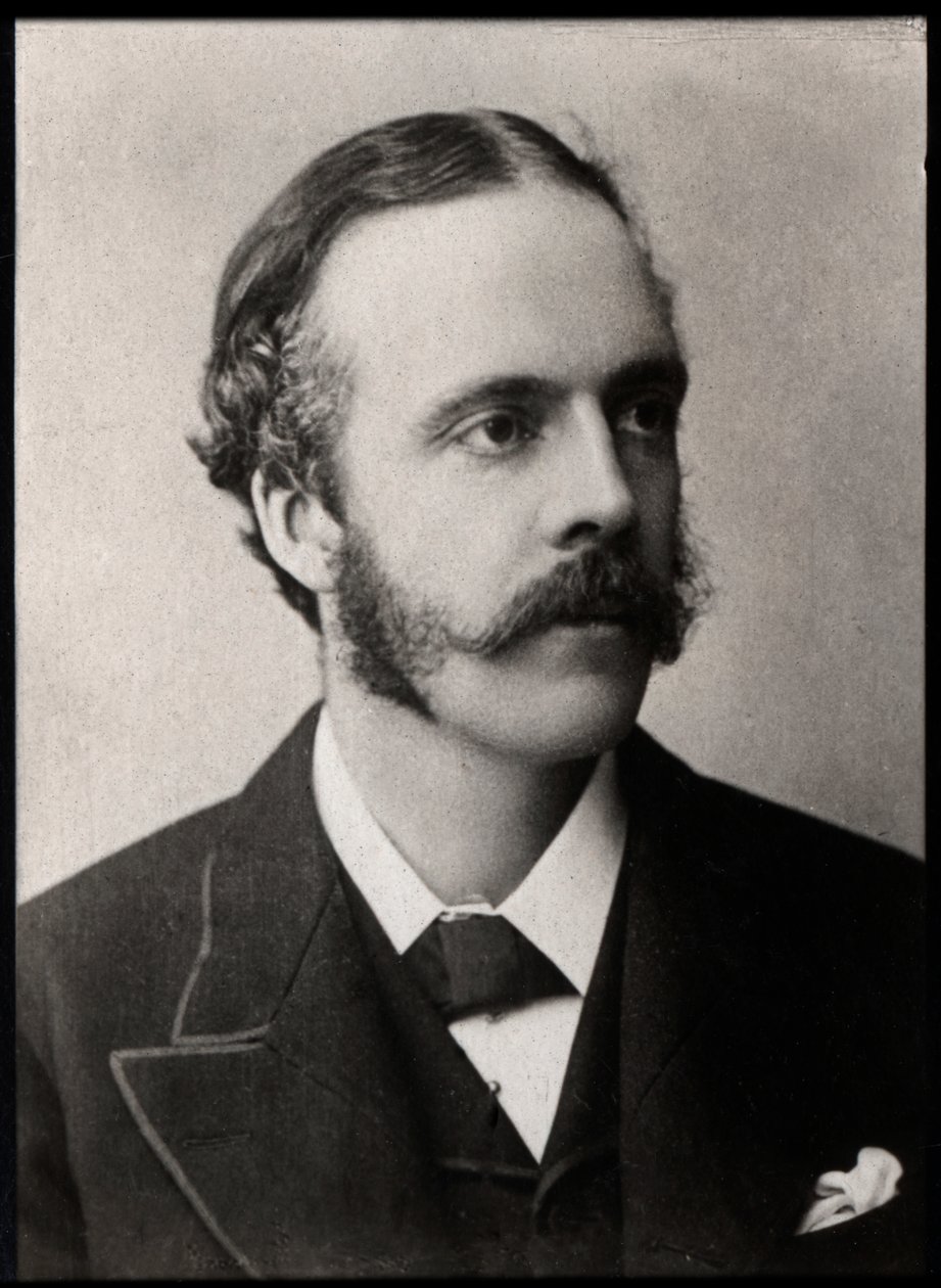 Lord Arthur James Balfour (1848-1930), brit politikus és államférfi portréja. alkotó: French Photographer