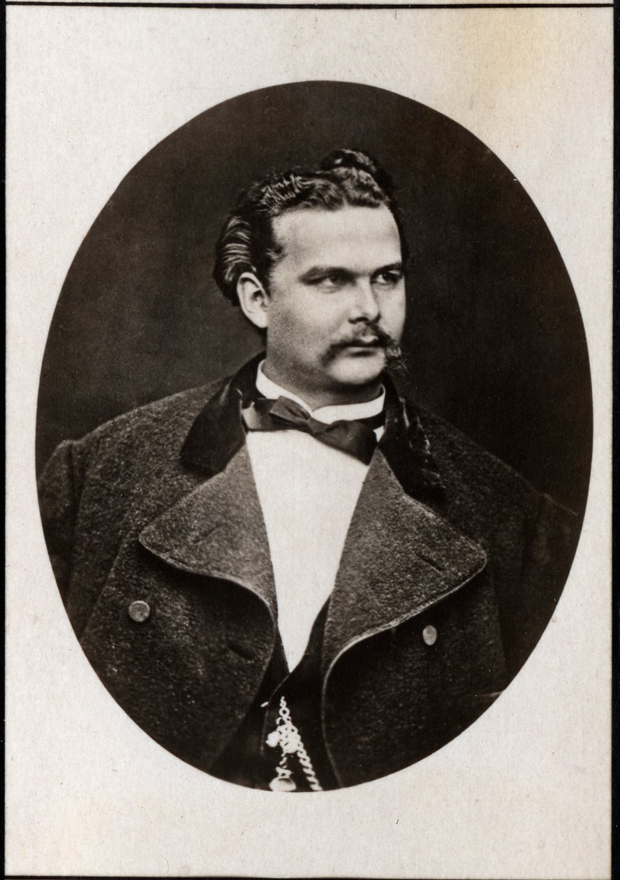 II. Ludwig bajor (1845-1886), bajor király portréja. alkotó: French Photographer