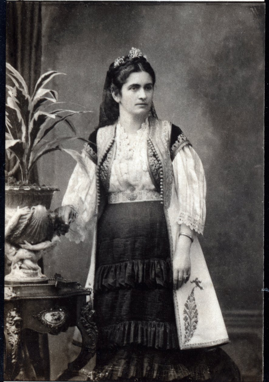 Milena Vukotic (1847-1923), montenegrói hercegnő portréja. alkotó: French Photographer