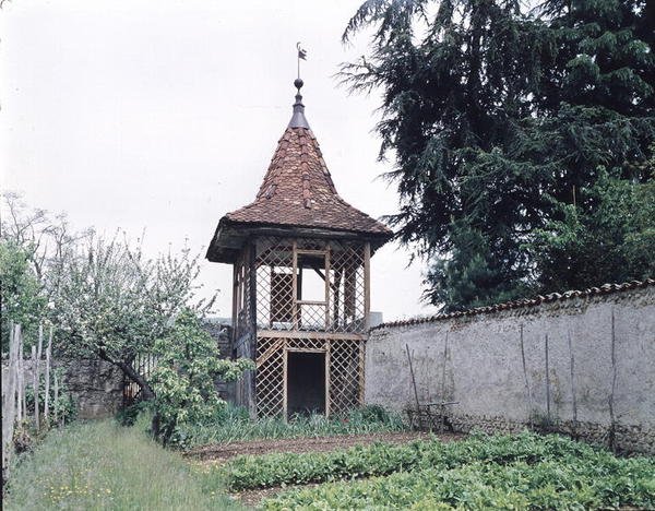 Kerti pavilon Hector Berlioz (1803-69) szülőházánál alkotó: French School