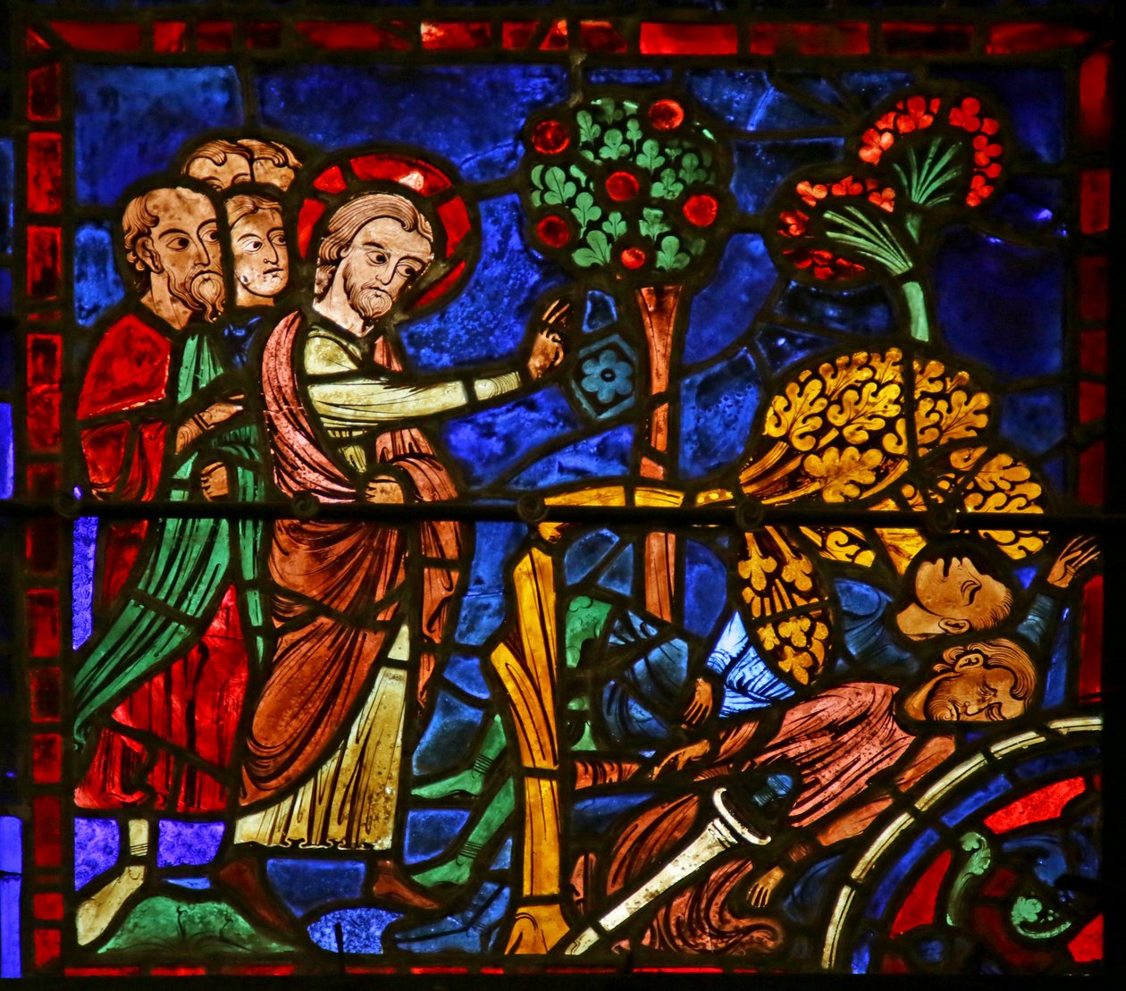 Szent Márton fát dönt a pogányokra, akik a fát imádták, jelenet Szent Márton életéből, Chartres-i katedrális alkotó: French School