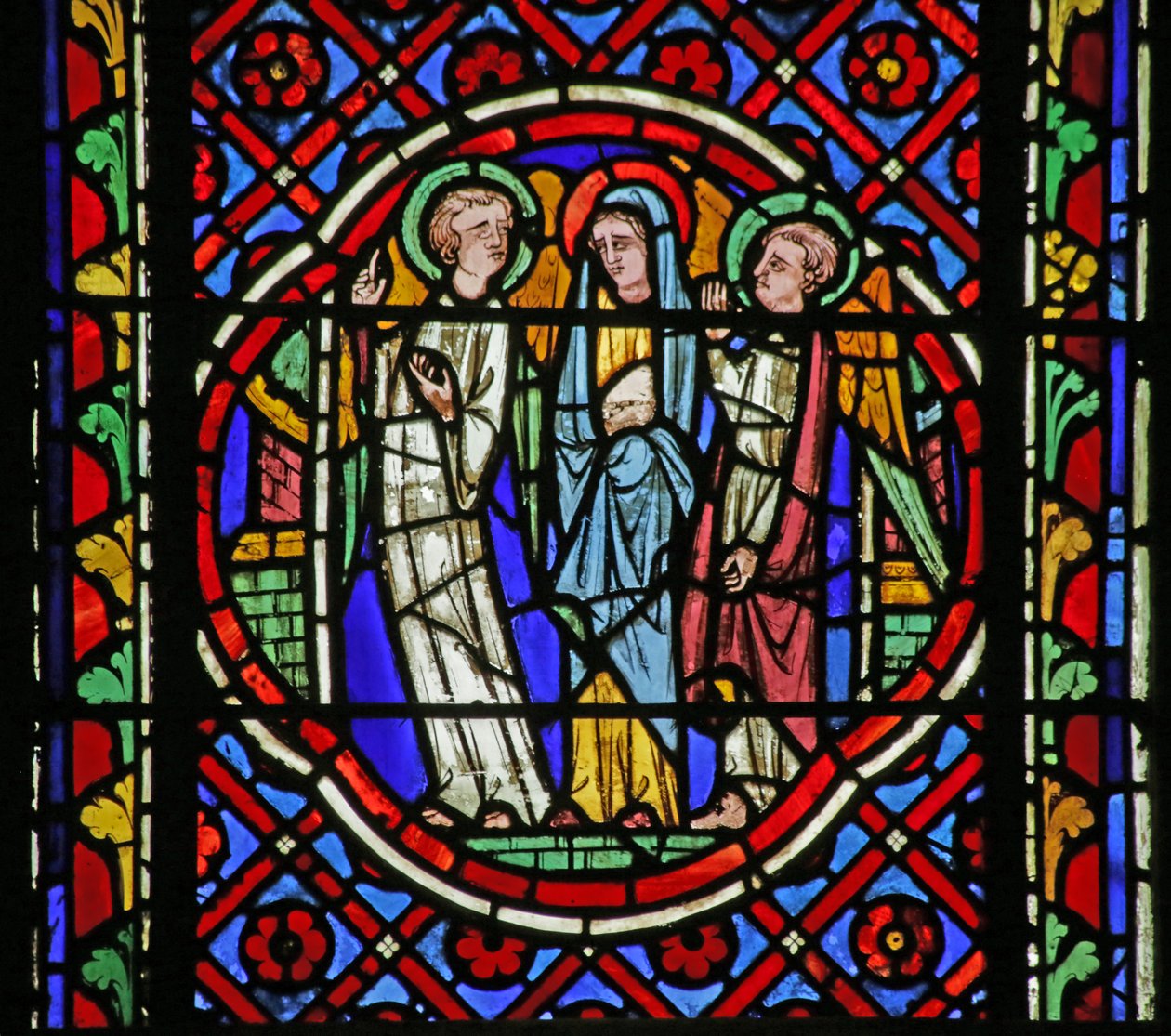 Ablak jelenetet ábrázol Saint Bonnet életéből: a Szűzanya elmondja a kísérő angyaloknak, hogy szeretné hallani a szentmisét a Saint Bonnets templomban alkotó: French School
