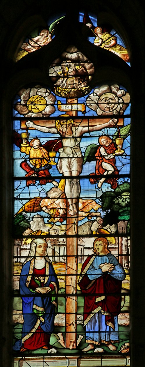 Keresztre feszítést ábrázoló ablak Nappal, Holddal, Szent Jánossal, Szűz Máriával, angyalokkal és kelyhekkel alkotó: French School