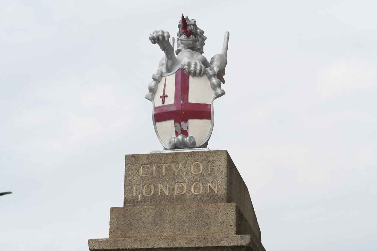 A londoni City szimbóluma alkotó: Albert Mansour