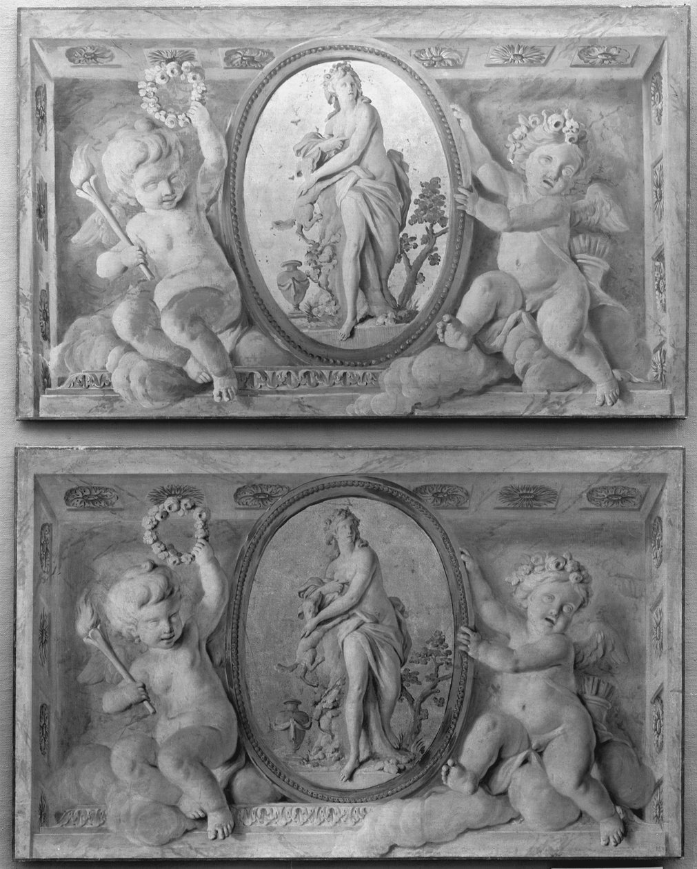 Ovális pár Dianával vagy egy nimfával, amorini által támogatott ovális medalionban, 1770-90. alkotó: 18th century . French Painter