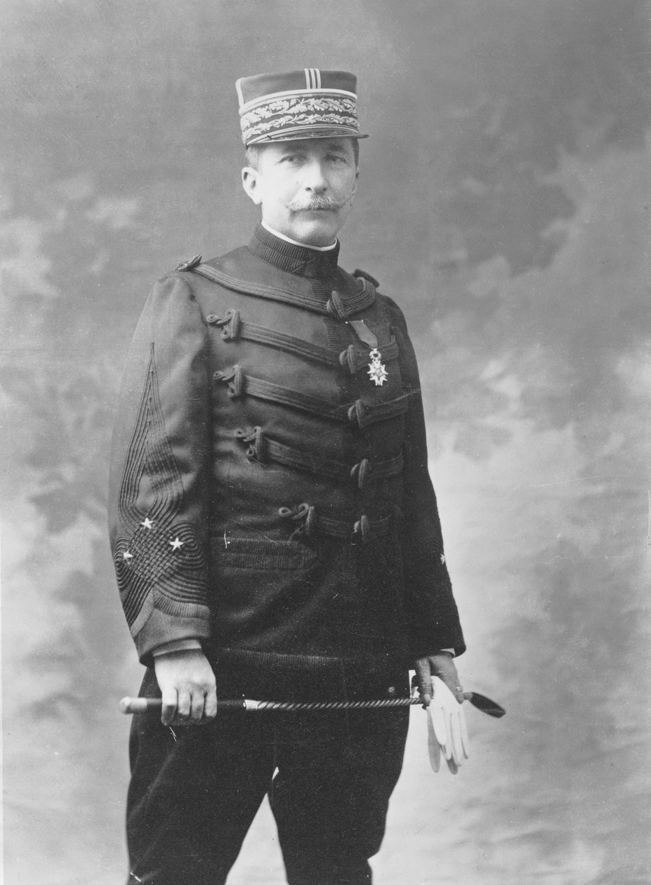 Georges Picquart egyenruhás portréja alkotó: A. Bert