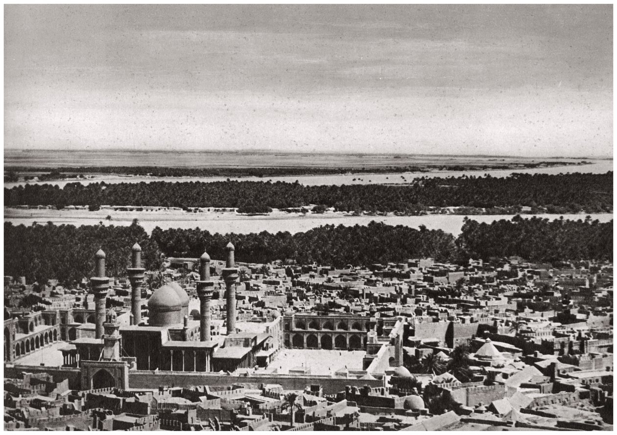 A Kadhimiya, a szent város Bagdad közelében, repülőgépről, Irak, 1925 alkotó: A. Kerim