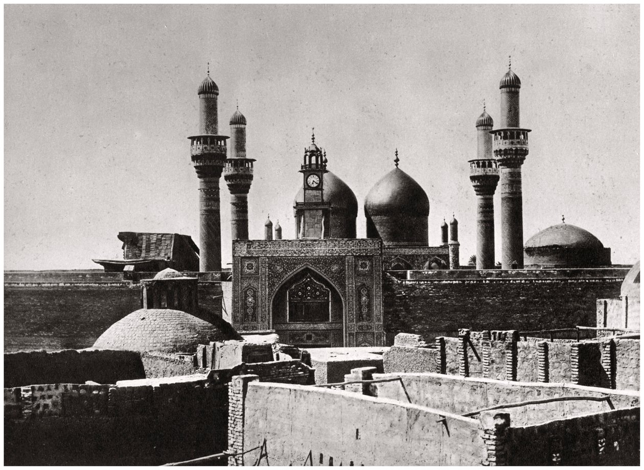 Az al-Kadhimiya mecset arany kupolái és minaretjei, Bagdad, Irak, 1925 alkotó: A. Kerim