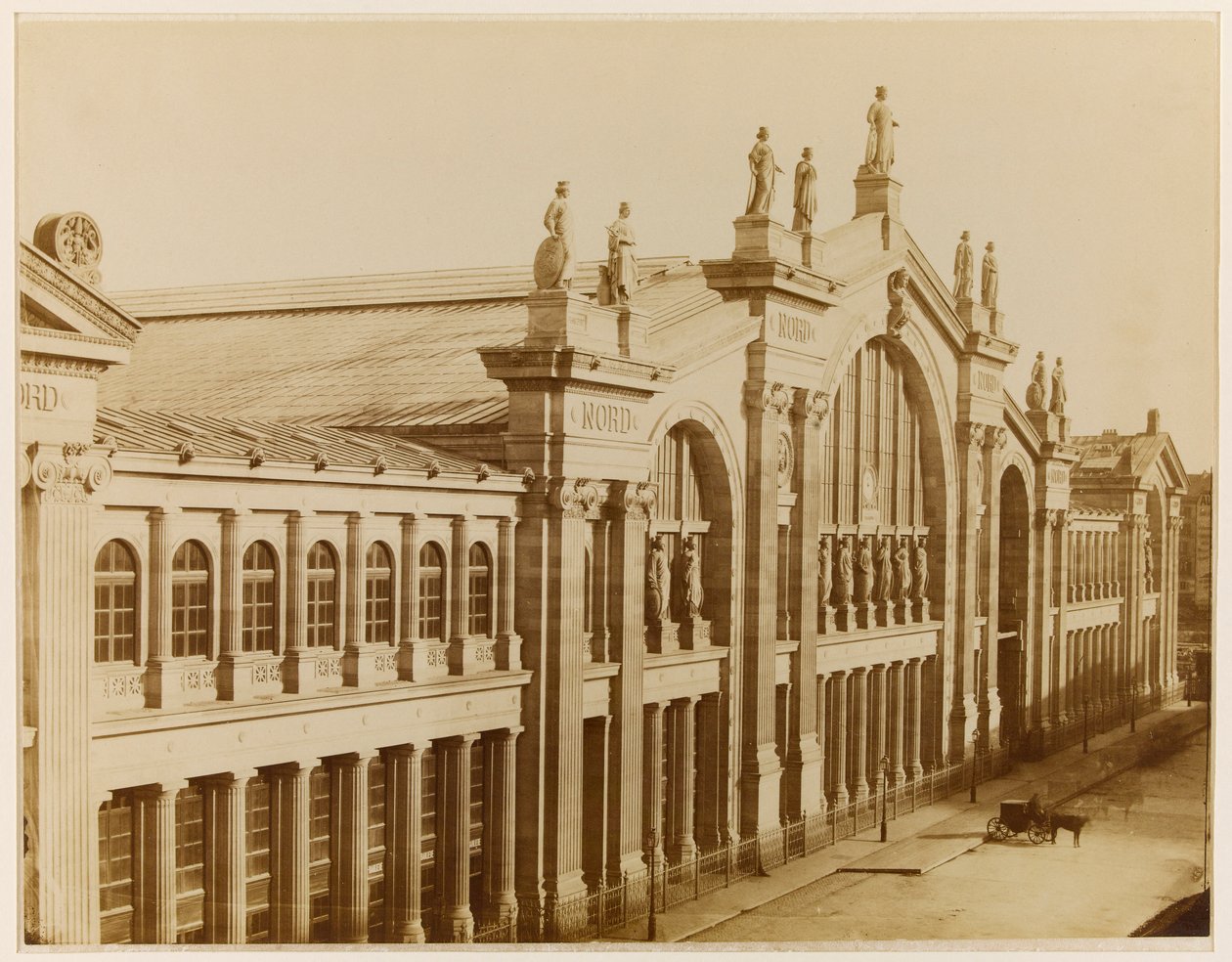 Gard du Nord, Párizs, 1870-80 körül (fotó) alkotó: Achille Quinet