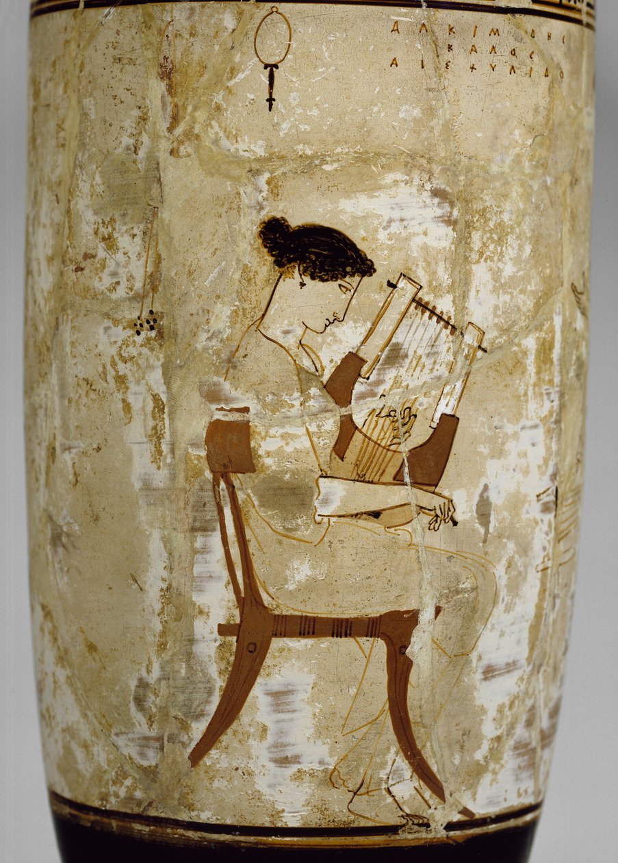 Tetőtéri fehér alapon készült lekythos citharát játszó nővel díszítve (mázas terrakotta) alkotó: Achilles Painter