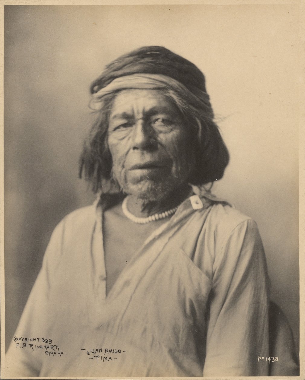 Juan Amigo, Pima alkotó: Adolph F. Muhr