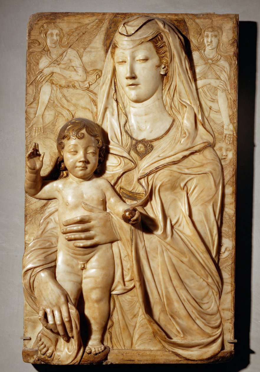 Szűz és gyermeke két angyal között Márvány. Rot. 5 ... alkotó: Agostino di Duccio