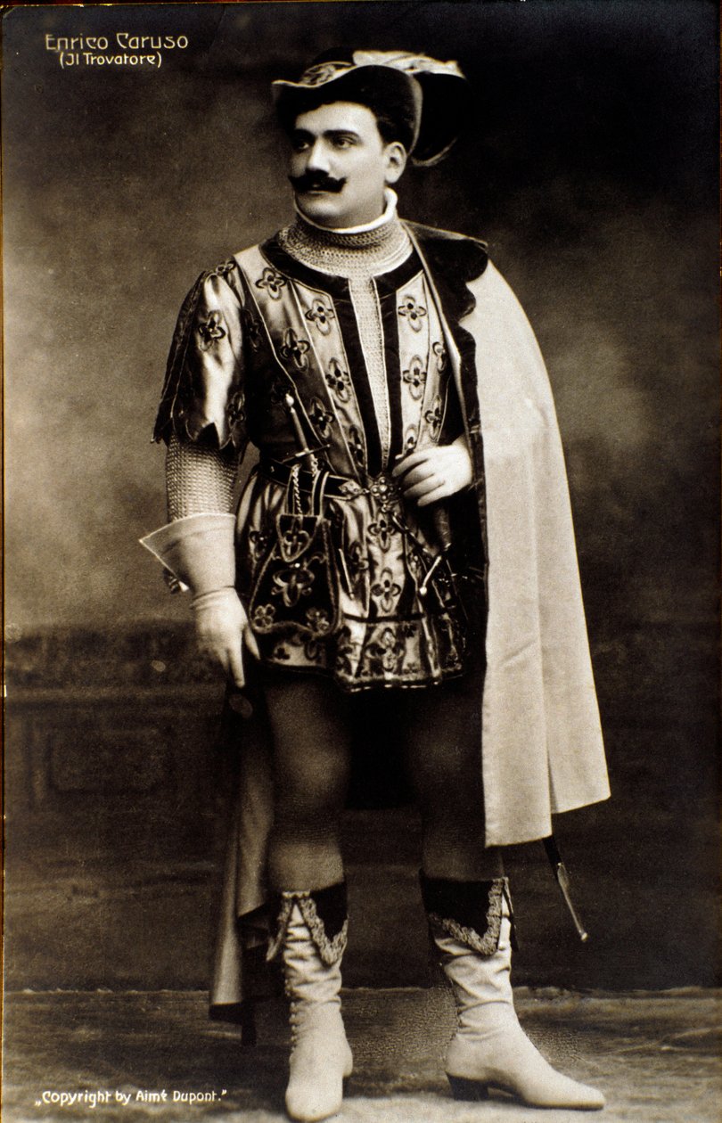 Enrico Caruso énekes Giuseppe Verdi Il Trovatore című operájában (f/w fotó) alkotó: Aime Dupont