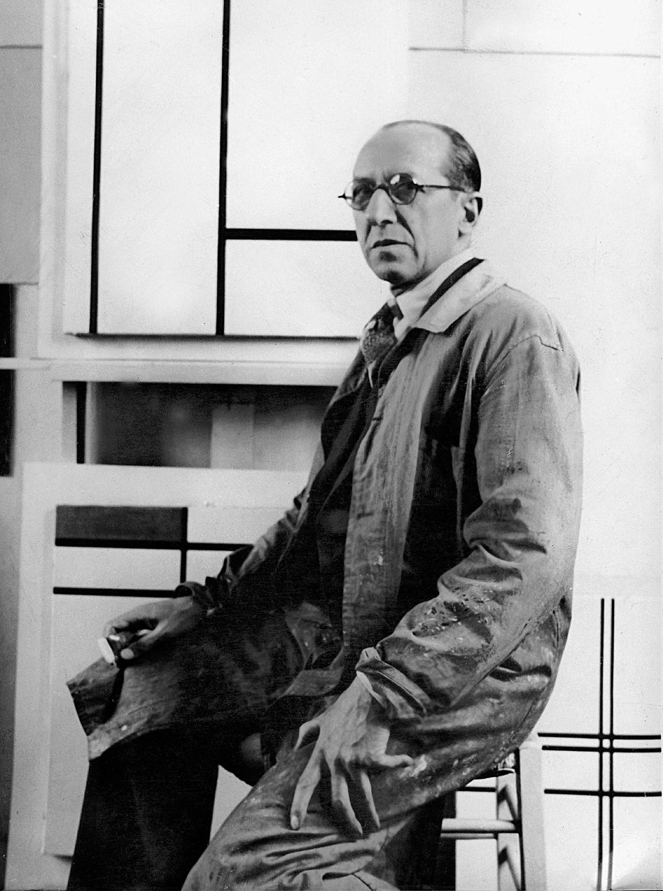 Piet Mondrian a 26 avenue du Depart szám alatti stúdiójában alkotó: Albert Eugene Gallatin