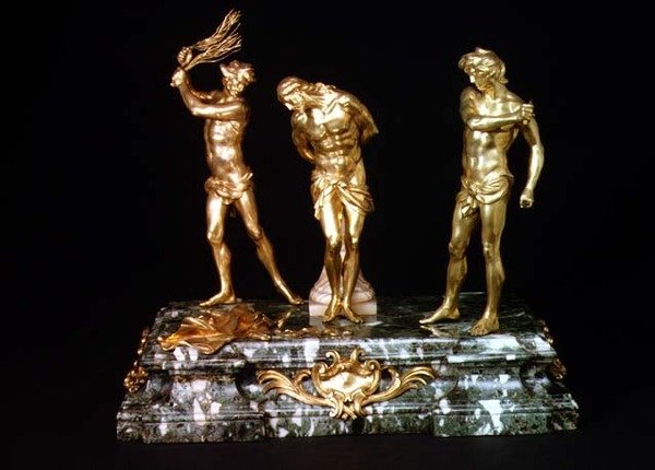 Krisztus megkorbácsolása, 17. század közepe (aranyozott bronz) alkotó: Alessandro Algardi