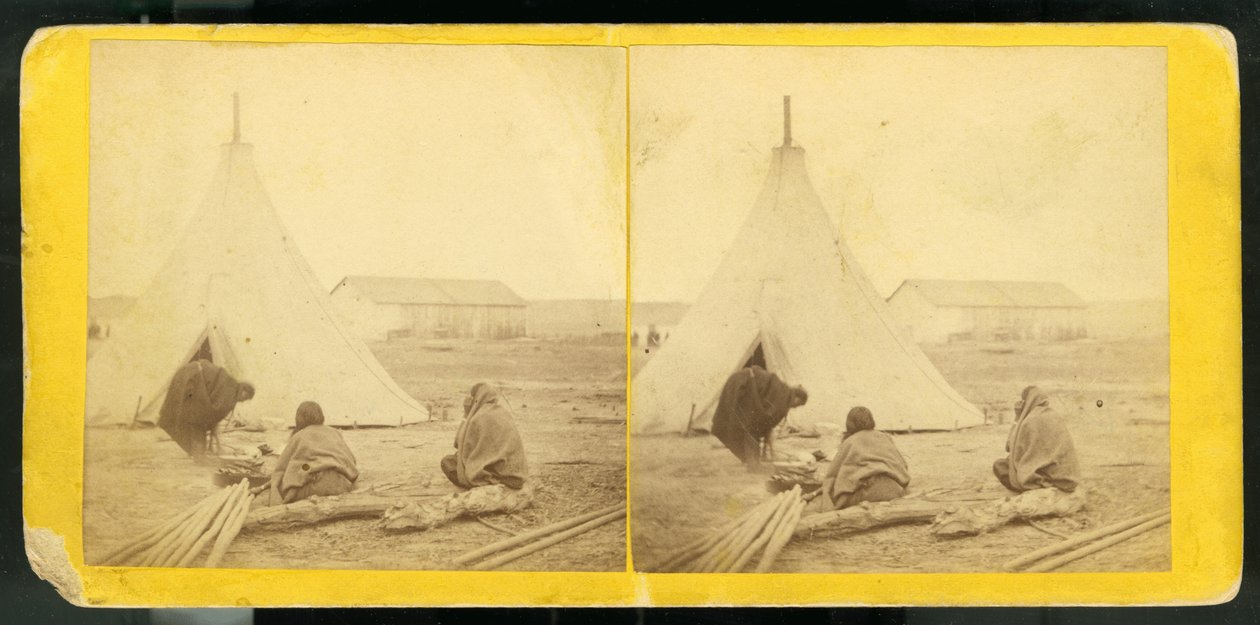 Squaw-k főznek Foltos Farok sátra előtt, 1868 (albumnyomat) alkotó: Alexander Gardner