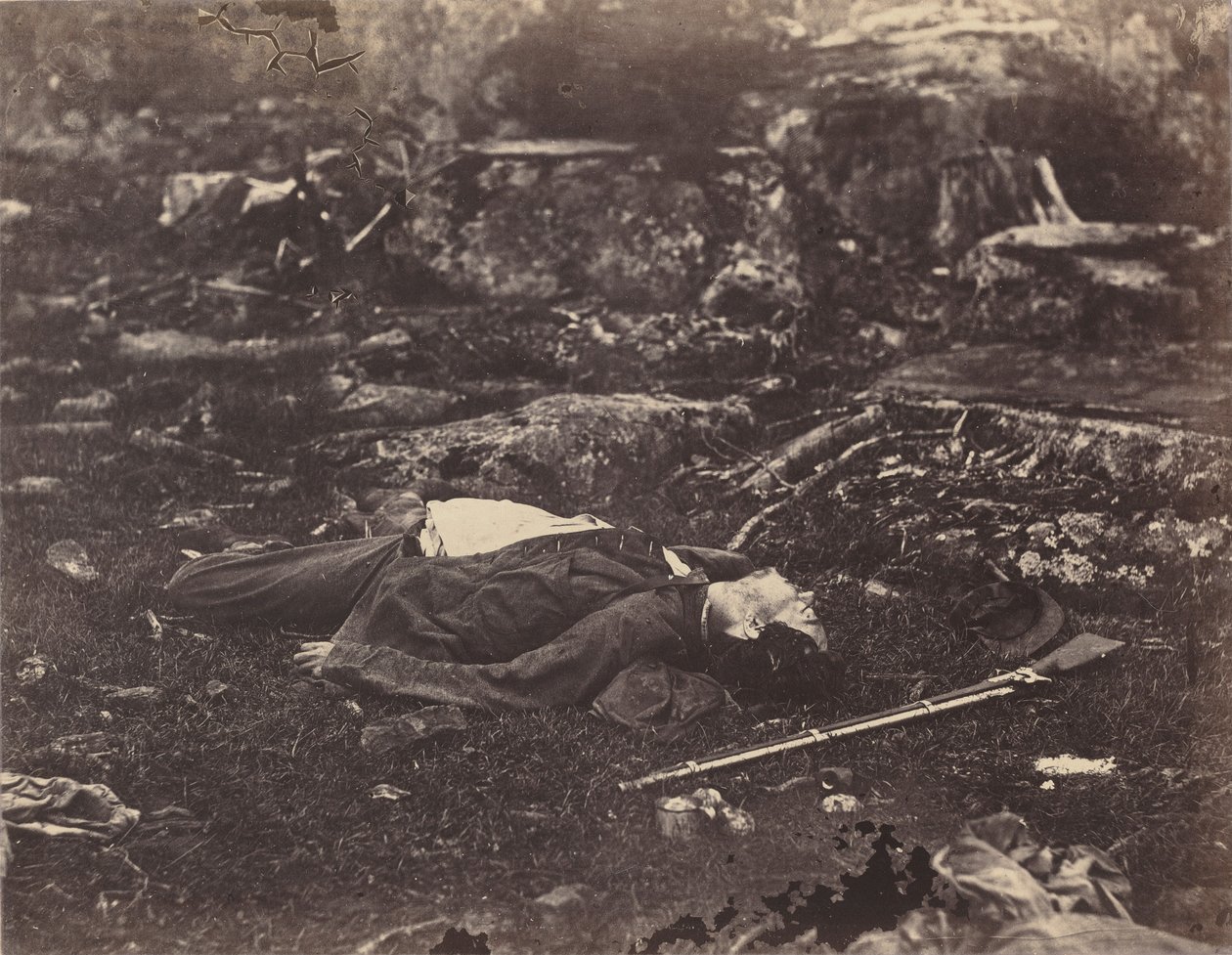 Egy mesterlövész utolsó álma, Gettysburg, Pennsylvania,1863 július (fotó) alkotó: Alexander Gardner
