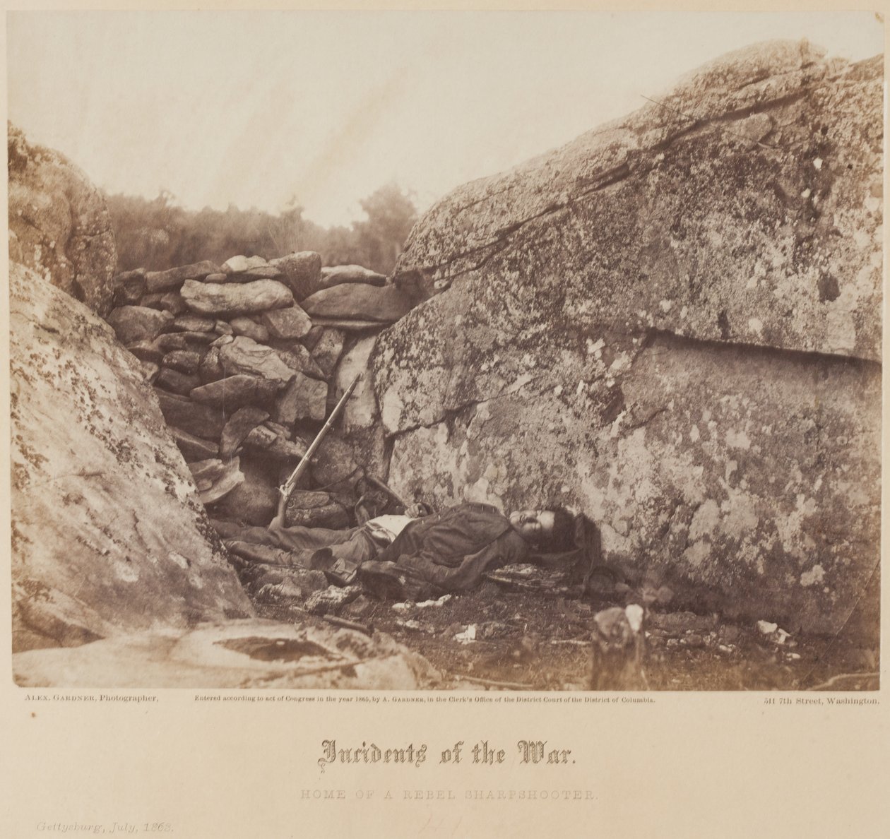 Egy lázadó éleslövő otthona, Gettysburg, július alkotó: Alexander Gardner