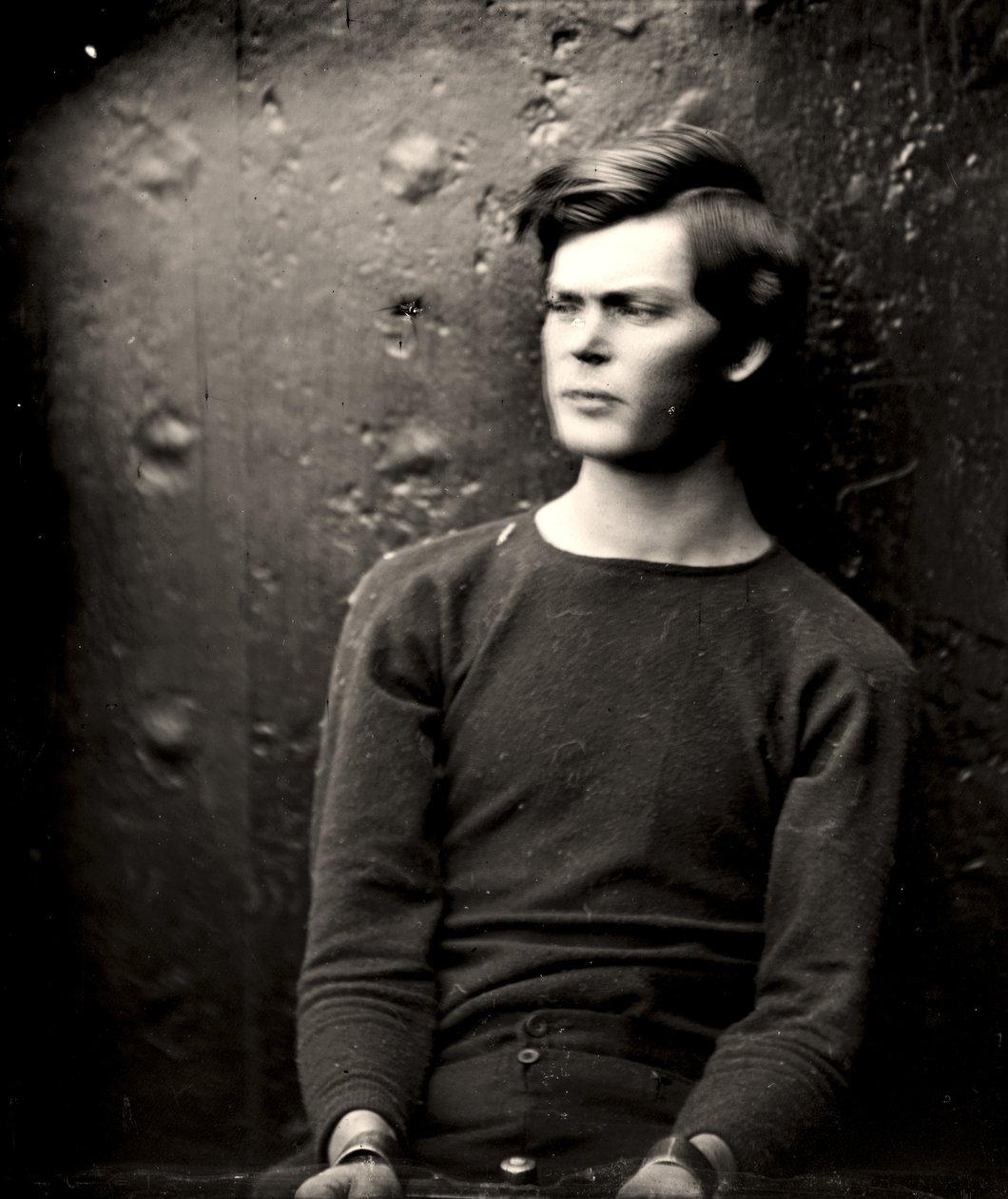 Lewis Powell csuklóvasalóban a USS Saugus fedélzetén, 1865 alkotó: Alexander Gardner
