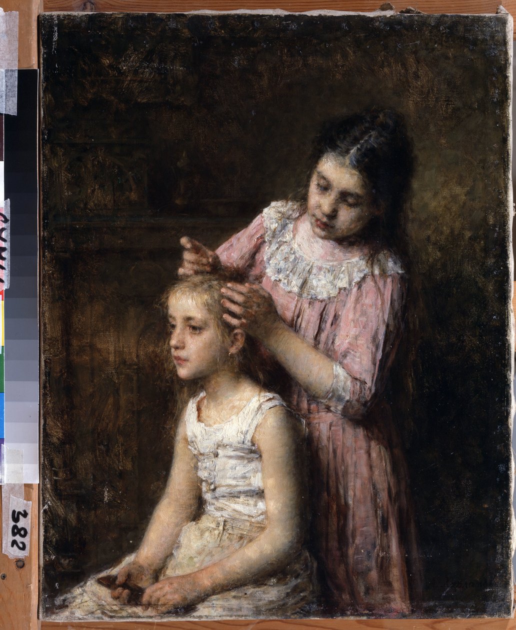 Két nővér (Két nővér). A legidősebb megpróbálja megcsinálni a legkisebb haját. Alekszej Alekszejevics Kharlamov (1840-1922) festménye, olaj, vászon alkotó: Alexei Alexeyevich Kharlamov