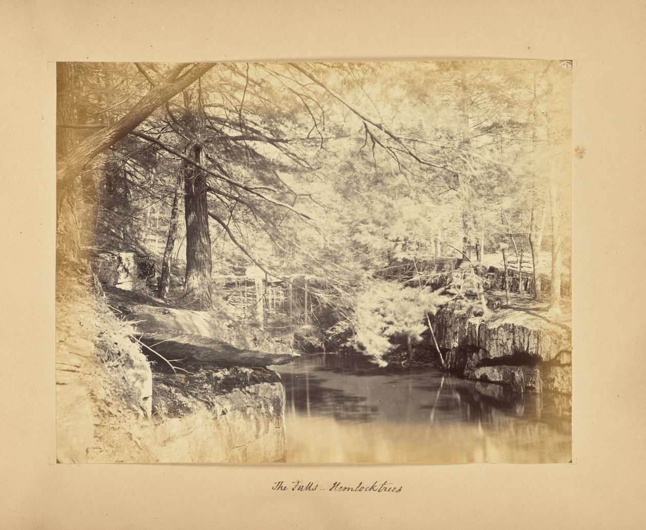 A vízesés - Hemlock Trees alkotó: Alfred Booth