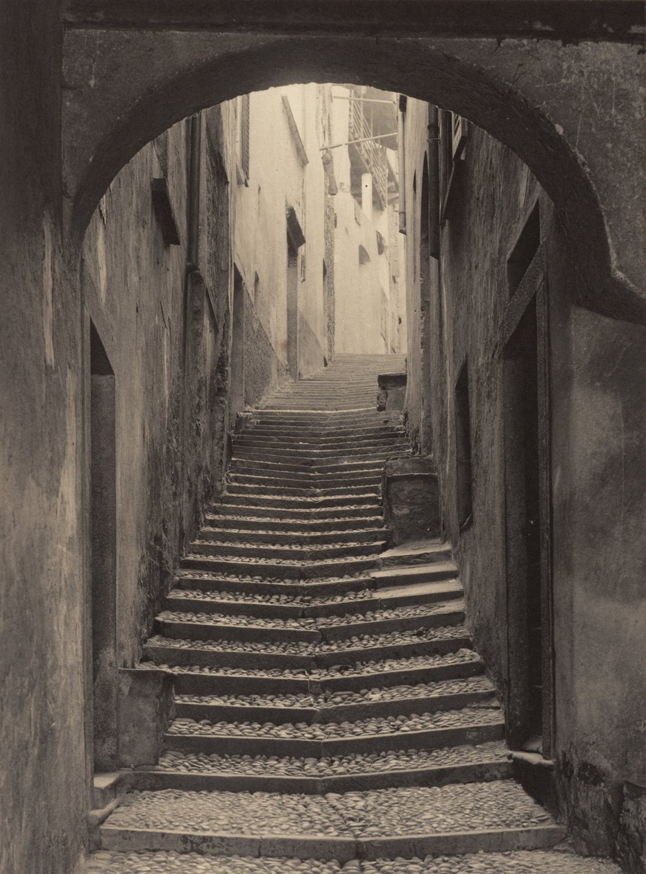 Egy utca Bellagióban alkotó: Alfred Stieglitz