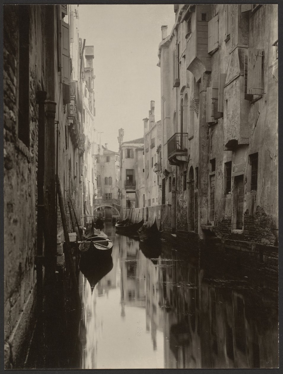 Egy velencei csatorna alkotó: Alfred Stieglitz