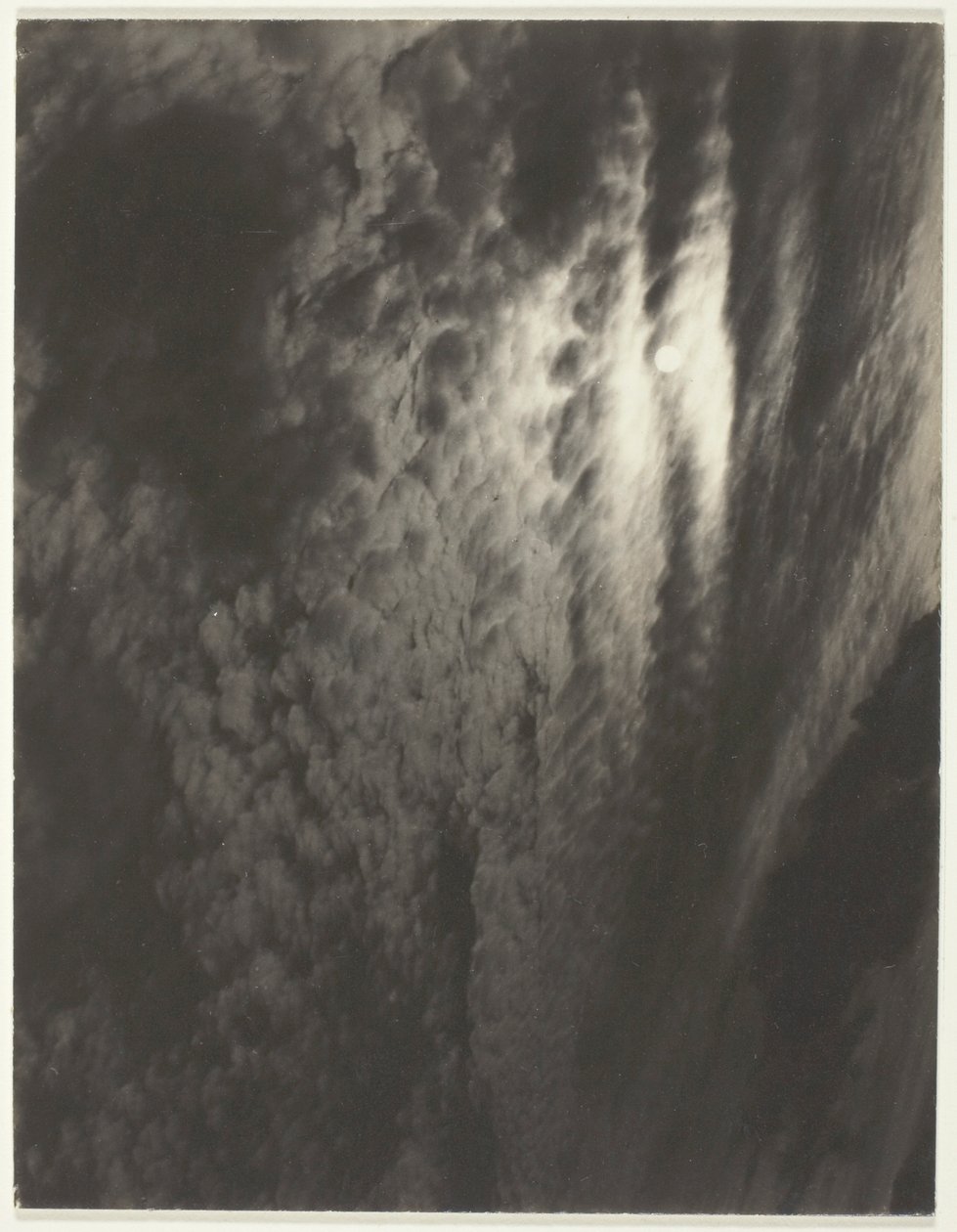 Equivalent, from Set A (Third Set, Print 2)   1301540   hu       hungarian Successfully Translated  Original: The Fall and Redemption of Man: The Embrace of Joachim and Anne at the Golden Gate Translat: The Fall and Redemption of Man: The Embrace of Joachi alkotó: Alfred Stieglitz