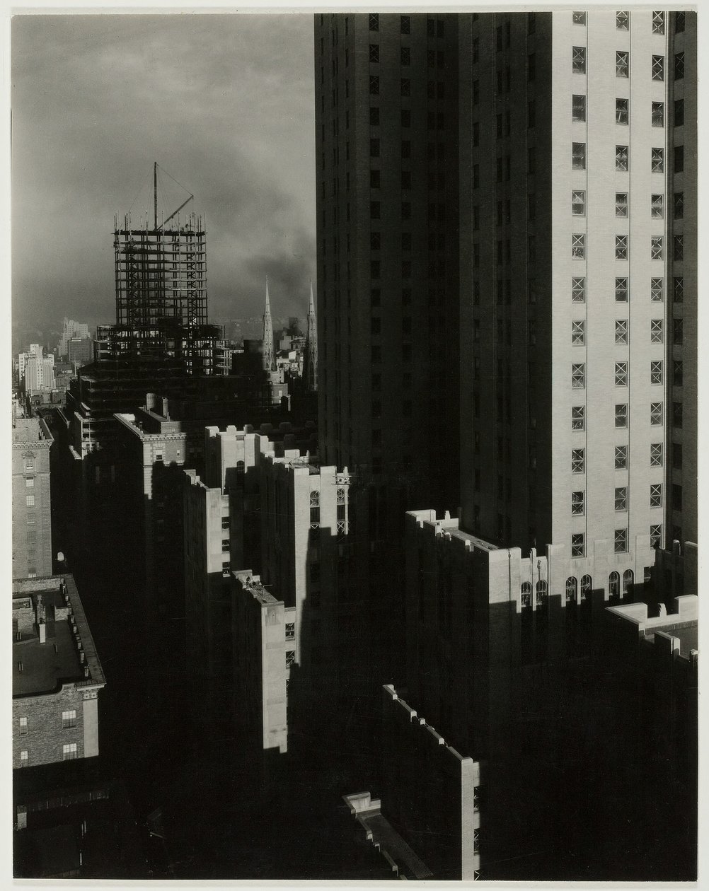 Az én ablakomból a Sheltonban, Nyugaton, 1931. alkotó: Alfred Stieglitz