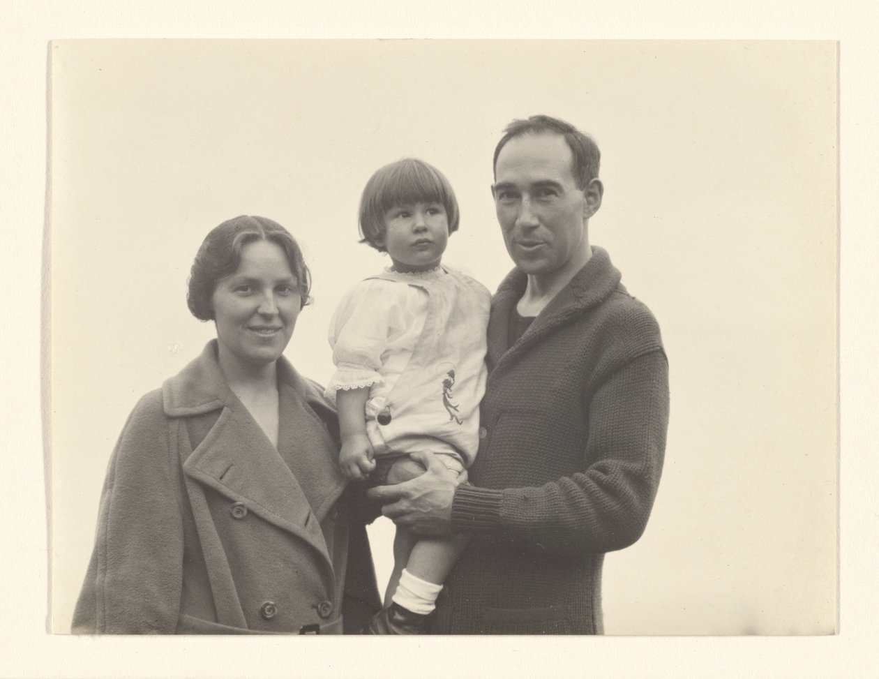 [Marie Rapp, Yvonne  George Boursault] alkotó: Alfred Stieglitz