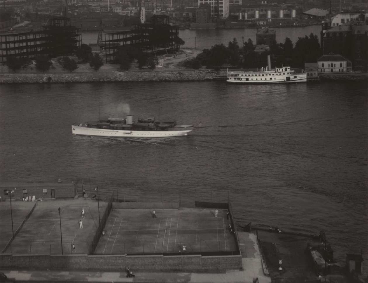 New York az 54. utca keleti oldalán, 405. szám alól alkotó: Alfred Stieglitz